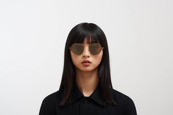 stel: guld/kulsort|linse: strålende grå solid alessia MYKITA F0JJ104 årtier