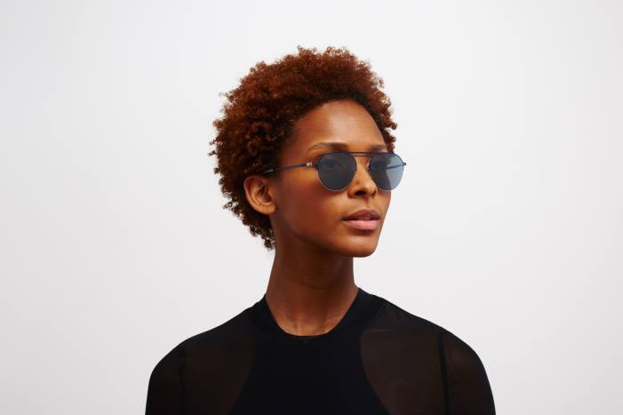 stel: sølv/marine|linse: lys sølvblitz duane MYKITA F0JJ22 årtier