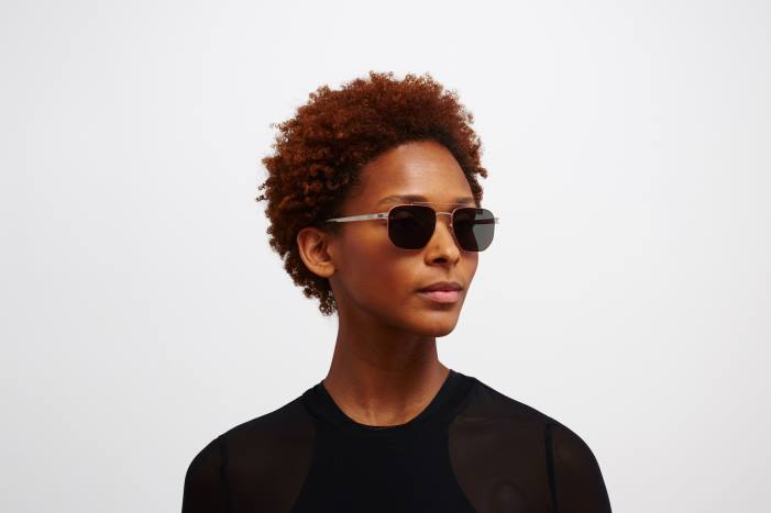 stel: mat sølv|linse: leica g15 solid + røde kanter ml05 MYKITA F0JJ74 leica