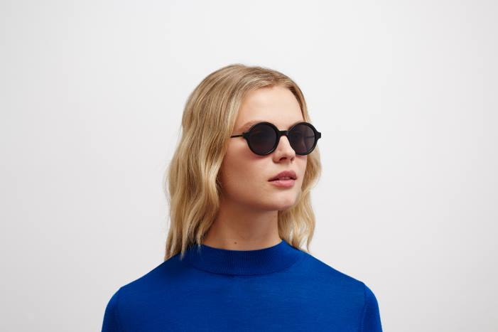 stel: c98 mat sort/sort|linse: polariseret pro hi-con grå esbo MYKITA F0JJ175 lidt