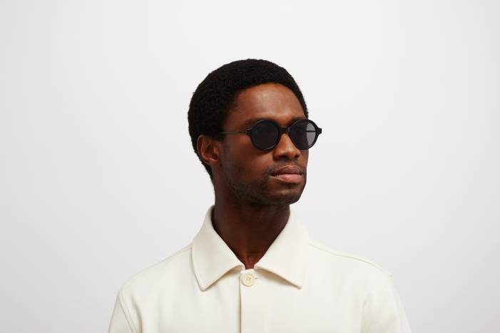 stel: c98 mat sort/sort|linse: polariseret pro hi-con grå esbo MYKITA F0JJ175 lidt