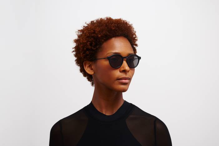 stel: c98 mat sort/sort|linse: polariseret pro hi-con grå ketill MYKITA F0JJ200 lidt