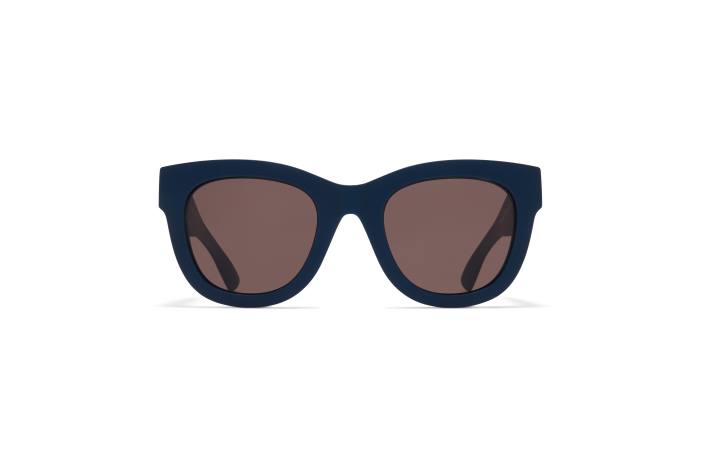 stel: md34 indigo|linse: brun solid dug MYKITA F0JJ137 mylon