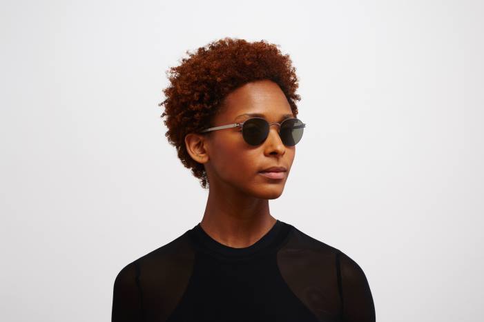 stel: mocca/mørk sand|linse: rå grøn fast carlo MYKITA F0JJ164 nr1